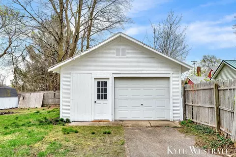 Exterior - 308 W Division, Belding, MI 48809 photo 6 of 6