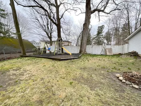 Exterior - 323 N Marshall, Marshall, MI 49068 photo 6 of 8