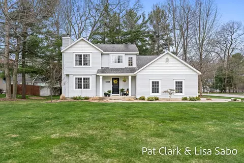 15346 Nickolas, Grand Haven, MI 49417