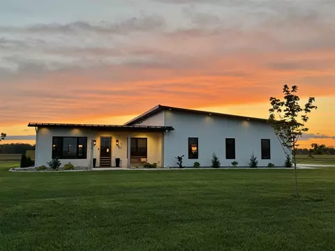 63890 Middle Colon, Burr Oak, MI 49030