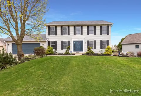 2380 Vicksburg, Kentwood, MI 49508