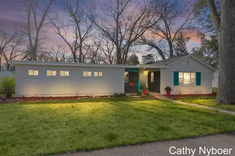 2233 Mills, Muskegon, MI 49445