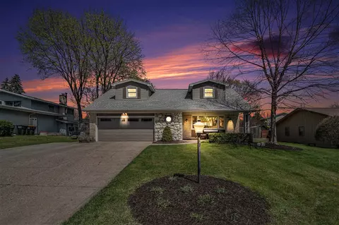 1743 Pembroke, Kentwood, MI 49508