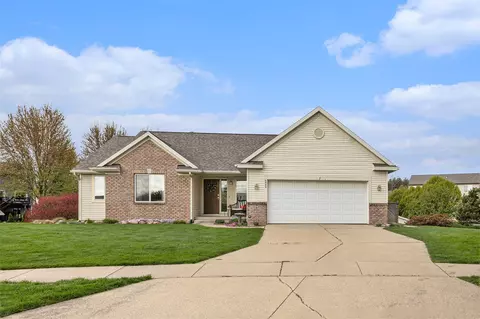 6040 N Costner, Caledonia, MI 49316
