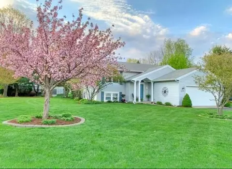 6569 Thimbleweed, Rockford, MI 49341