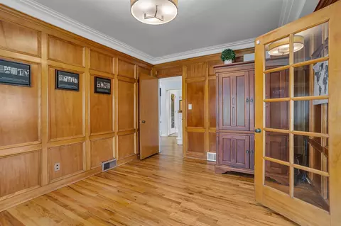 Entry Way - 752 Bloomfield, Jackson, MI 49203 photo 18 of 24