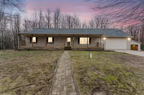 368 N 41 12, Manton, MI 49663