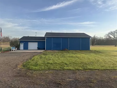 10301 Brown, Jonesville, MI 49250