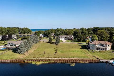 V/L Grebe #69, Arcadia, MI 49613 photo 6