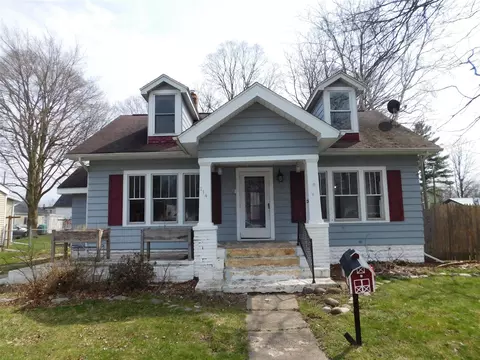 114 S Lincoln, Three Rivers, MI 49093