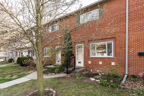 3134 Williamsburg, Ann Arbor, MI 48108