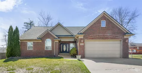 29587 Eastfield, Farmington Hills, MI 48334