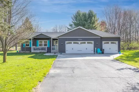 7364 Regency, Canadian Lakes, MI 49346