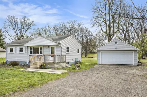 5157 Kay, Jackson, MI 49203