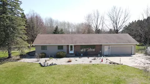 3787 Buzzell, Gladwin, MI 48624