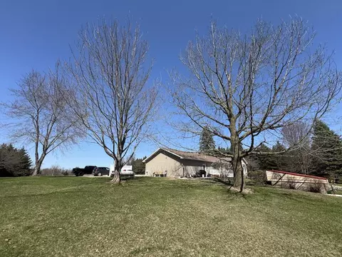 Exterior - 3787 Buzzell, Gladwin, MI 48624 photo 6 of 49