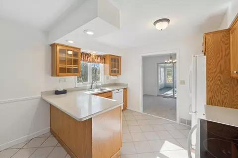 111 Blenheim, Spring Arbor, MI 49283 photo 15