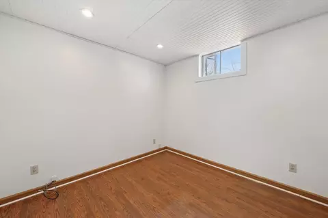 111 Blenheim, Spring Arbor, MI 49283 photo 32