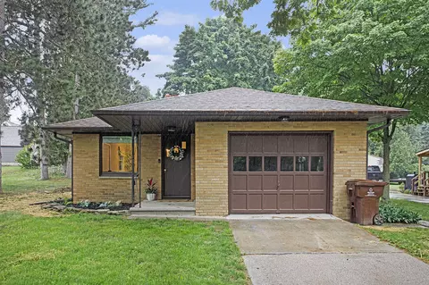 904 W Walnut, Hastings, MI 49058