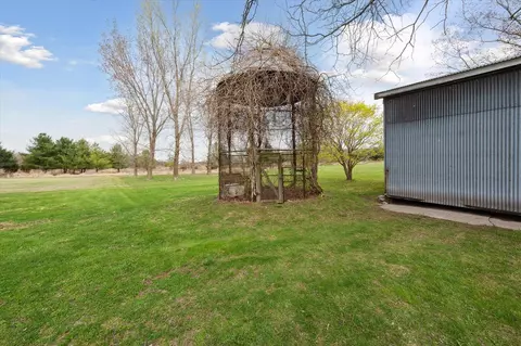 Exterior - 5910 S Corey, Perry, MI 48872 photo 15 of 19