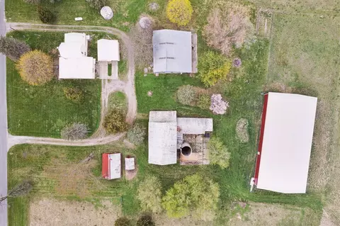 View/Area - 5910 S Corey, Perry, MI 48872 photo 3 of 22