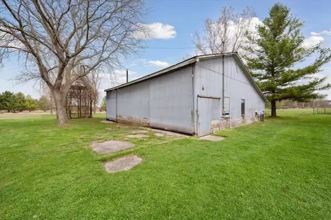 Exterior - 5910 S Corey, Perry, MI 48872 photo 13 of 19