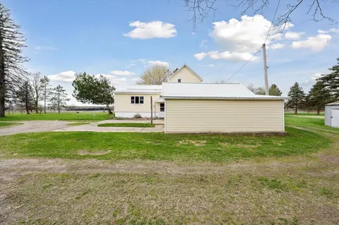 Exterior - 5910 S Corey, Perry, MI 48872 photo 6 of 19