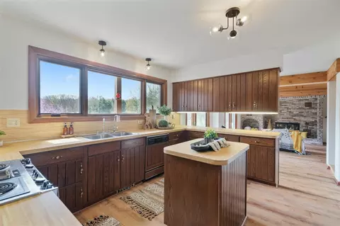 Kitchen - 2990 E Baseline, Plainwell, MI 49080 photo 2 of 4