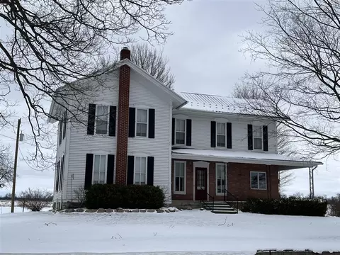3417 Dumont Rd, Allegan, MI 49010