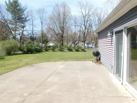 Exterior - 309 E Delaware, Decatur, MI 49045 photo 2 of 7