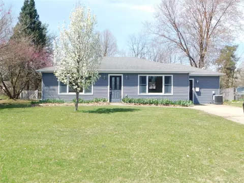 309 E Delaware, Decatur, MI 49045