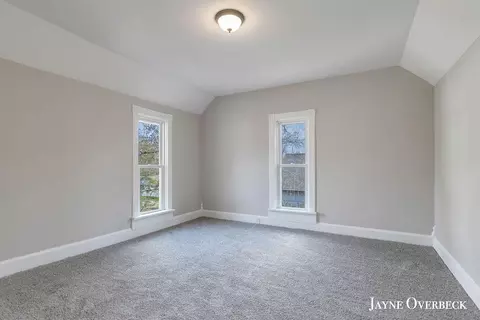 Bedroom - 924 S S Brg, Belding, MI 48809 photo 3 of 4
