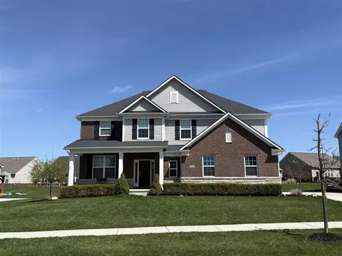 3134 Huntsman, Lake Orion, MI 48360