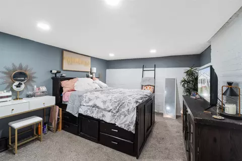 Bedroom - 720 17th, Jackson, MI 49203 photo 4 of 4