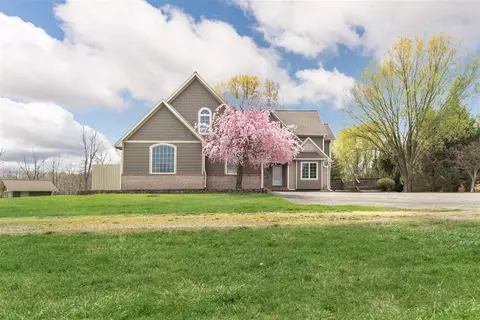 7415 S Kearney, Whitmore Lake, MI 48189