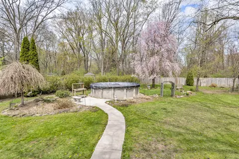 1404 Larrys, Jackson, MI 49203 photo 49