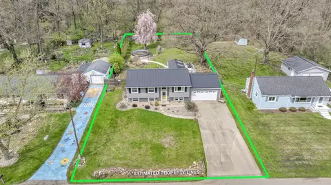 1404 Larrys, Jackson, MI 49203 photo 50
