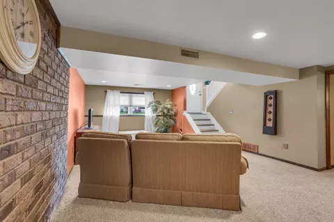 1404 Larrys, Jackson, MI 49203 photo 32