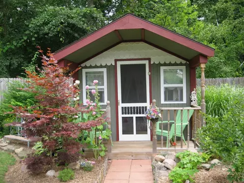 1404 Larrys, Jackson, MI 49203 photo 35