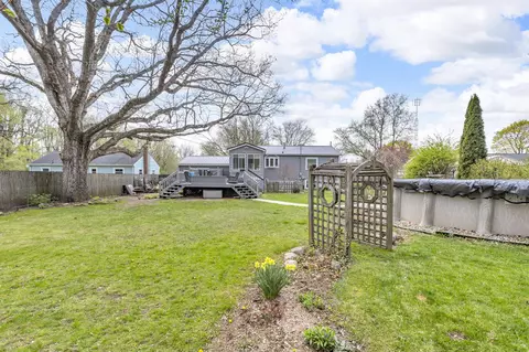 1404 Larrys, Jackson, MI 49203 photo 48