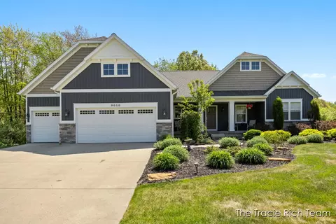 9080 Hopewell, Rockford, MI 49341