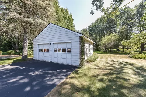 Exterior - 5653 Blue Grass, Saline, MI 48176 photo 8 of 19