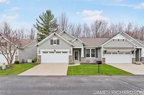 16991 Pickett, Nunica, MI 49448