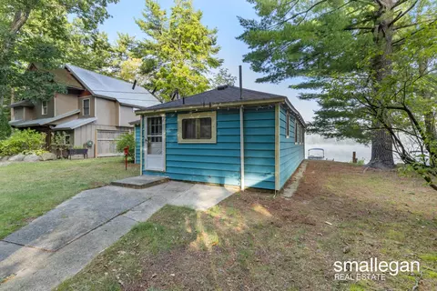 681 E Sidney, Stanton, MI 48888 photo 20