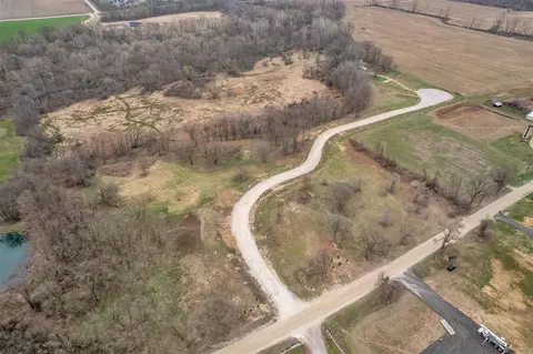 1053 Overlook, Saline, MI 48176