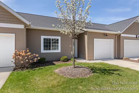 4270 Cidermill #42, Wayland, MI 49348