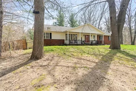 12194 104th, Grand Haven, MI 49417