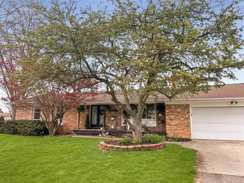 271 Sunnyview, Grandville, MI 49418