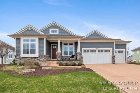 535 Aquila #26, East Lansing, MI 48823