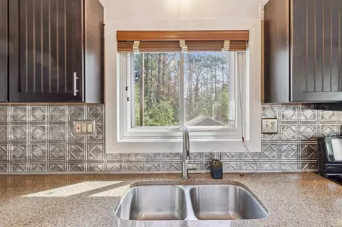 Kitchen - 1234 W Lost, Baldwin, MI 49304 photo 5 of 5